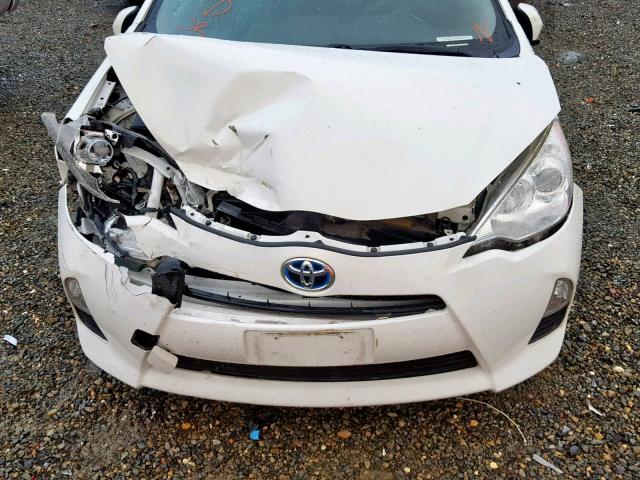 JTDKDTB36D1041349 - 2013 TOYOTA PRIUS C WHITE photo 7