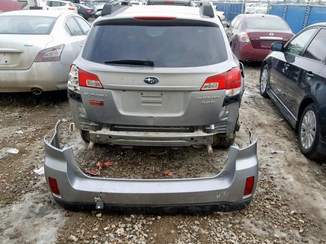 4S4BRJLC0B2380471 - 2011 SUBARU OUTBACK 3. SILVER photo 9