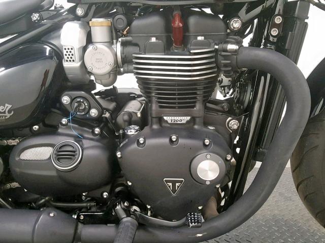 SMTD53HL6JT867469 - 2018 TRIUMPH MOTORCYCLE BONNEVILLE BLACK photo 5