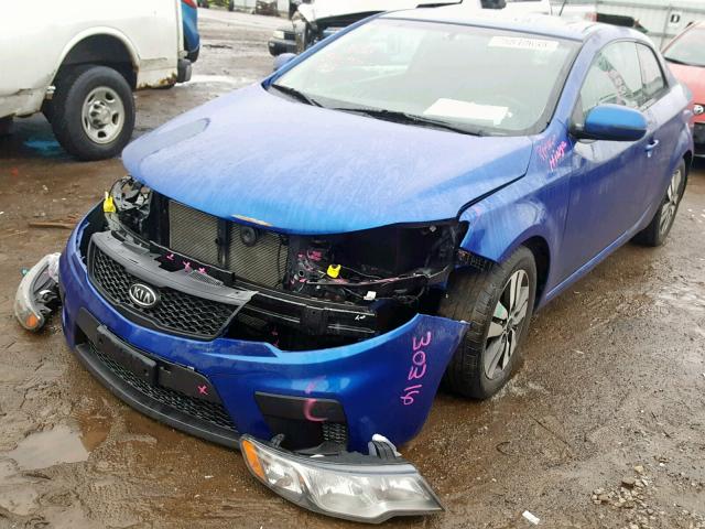 KNAFU6A22D5697467 - 2013 KIA FORTE EX BLUE photo 2