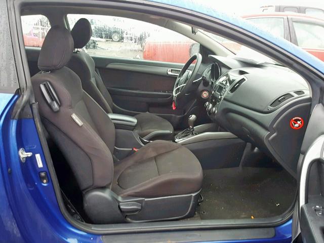 KNAFU6A22D5697467 - 2013 KIA FORTE EX BLUE photo 5