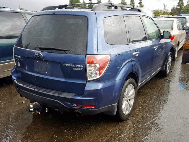 JF2SHAFC3CH422098 - 2012 SUBARU FORESTER L BLUE photo 4