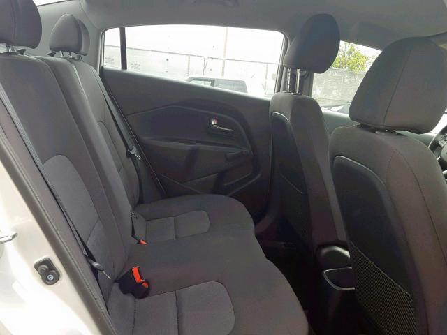 KNADM4A31H6119767 - 2017 KIA RIO LX SILVER photo 6