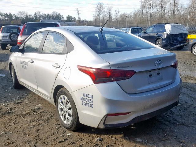 3KPC24A39JE022630 - 2018 HYUNDAI ACCENT SEL SILVER photo 3