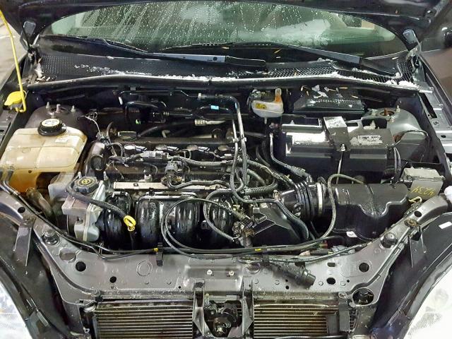 1FAHP34NX6W153390 - 2006 FORD FOCUS ZX4 GRAY photo 7