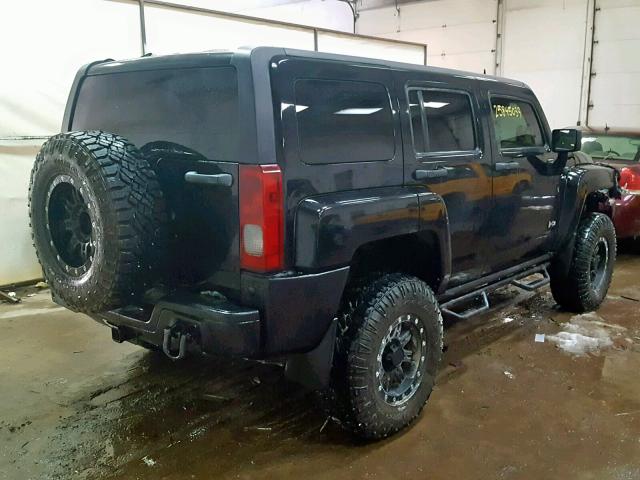 5GTDN13E778156802 - 2007 HUMMER H3 BLACK photo 4