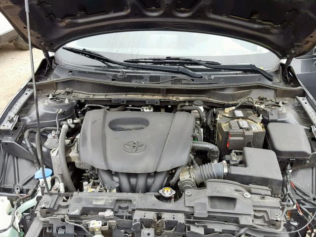 3MYDLBZV3GY106673 - 2016 TOYOTA SCION IA GRAY photo 7