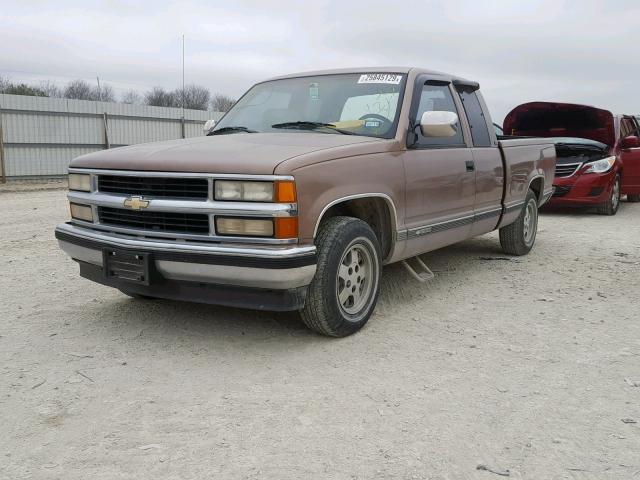 1GCEC19K8RE304121 - 1994 CHEVROLET GMT-400 C1 BEIGE photo 2