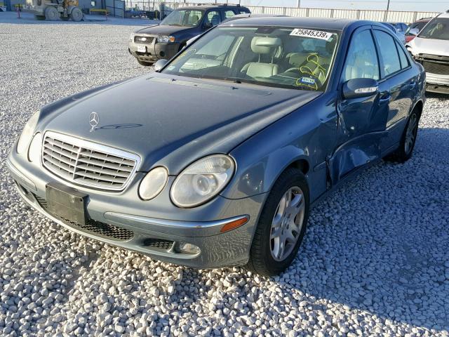 WDBUF56JX6A774190 - 2006 MERCEDES-BENZ E 350 GRAY photo 2