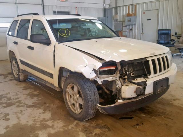 1J4GR48K66C353765 - 2006 JEEP GRAND CHER WHITE photo 1