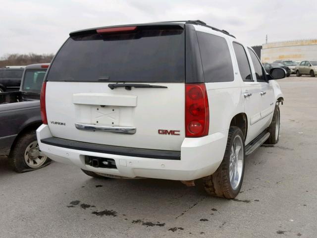 1GKFK13077J127004 - 2007 GMC YUKON WHITE photo 4