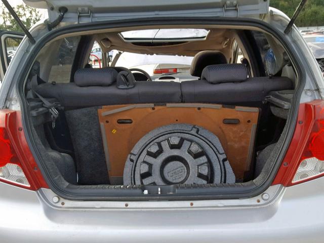 KL1TD66677B792444 - 2007 CHEVROLET AVEO BASE Күміс фото 9