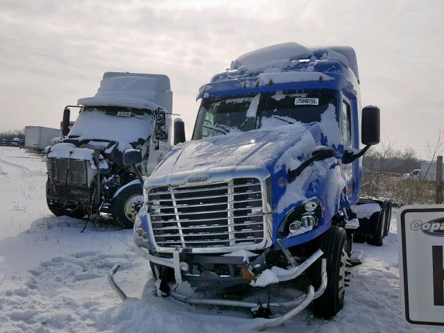 3AKJGLDR1HSJF2821 - 2017 FREIGHTLINER CASCADIA 1 BLUE photo 2