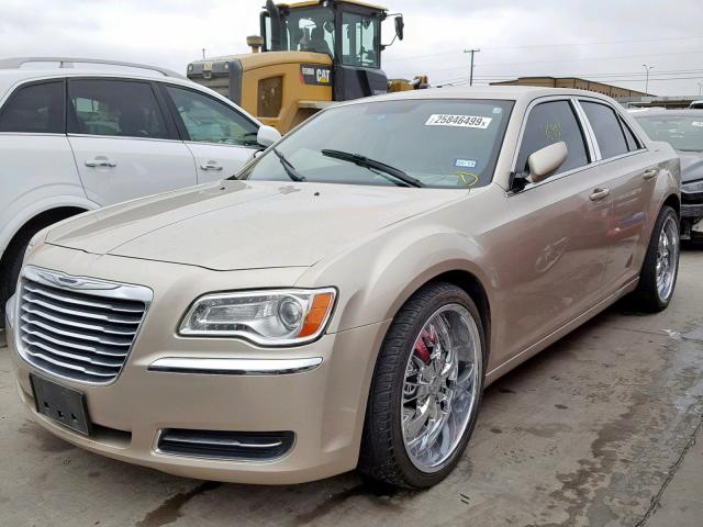 2C3CCAAGXCH313583 - 2012 CHRYSLER 300 GOLD photo 2