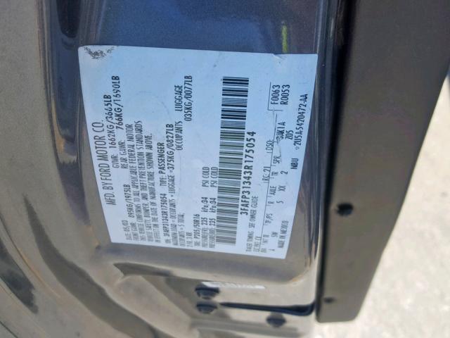 3FAFP31343R175054 - 2003 FORD FOCUS ZX3 GRAY photo 10
