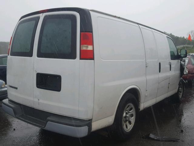 1GCUGADX3A1132272 - 2010 CHEVROLET EXPRESS G1 WHITE photo 4