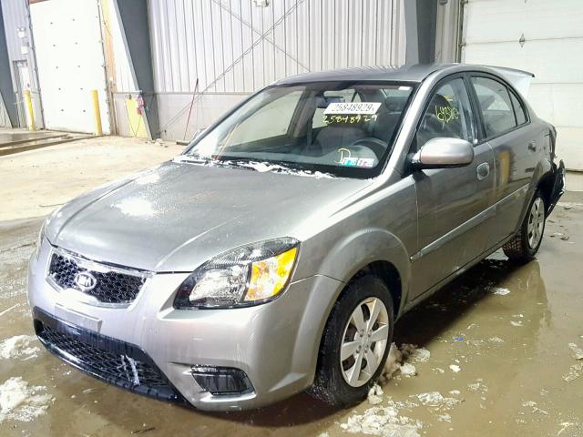 KNADH4A33B6910930 - 2011 KIA RIO BASE GRAY photo 2