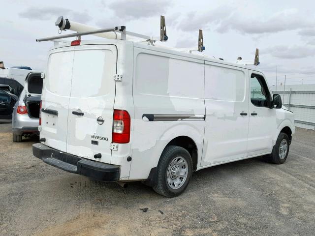 1N6AF0KY4DN109444 - 2013 NISSAN NV 2500 WHITE photo 4