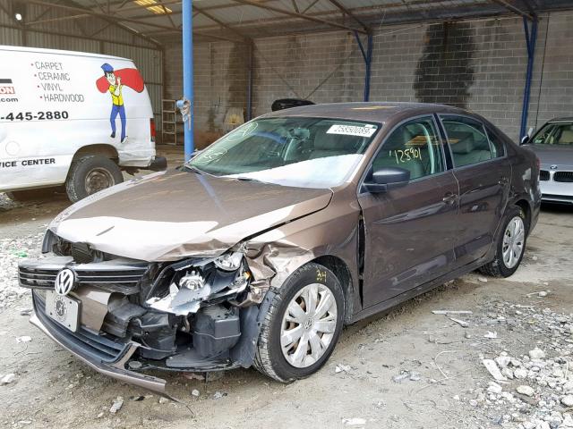 3VW2K7AJ1CM387899 - 2012 VOLKSWAGEN JETTA BASE 棕色 照片 2