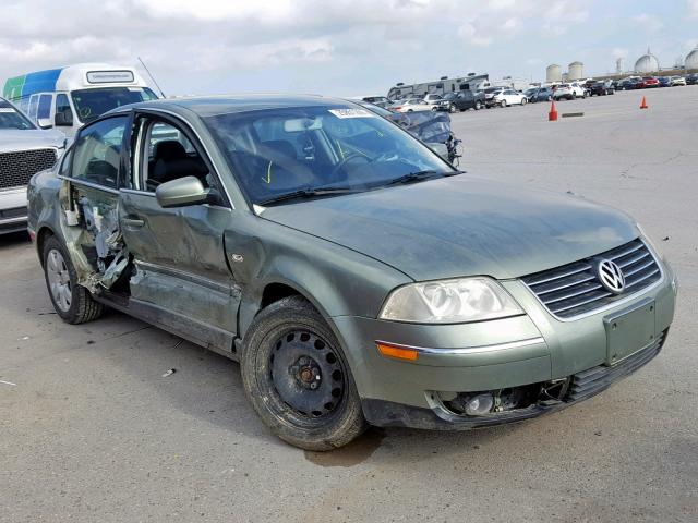 WVWRH63B62P357029 - 2002 VOLKSWAGEN PASSAT GLX GREEN photo 1