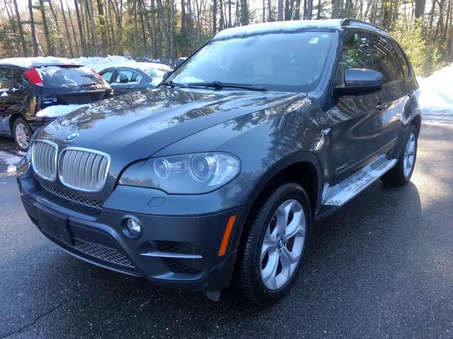 5UXZV8C57BL420806 - 2011 BMW X5 XDRIVE5 GRAY photo 2