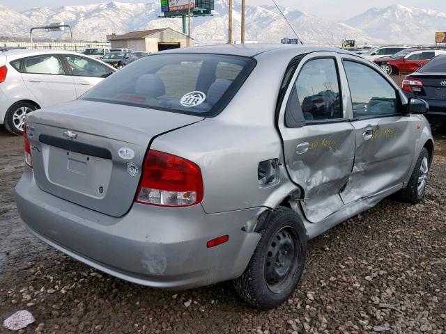 KL1TD52624B122389 - 2004 CHEVROLET AVEO SILVER photo 4