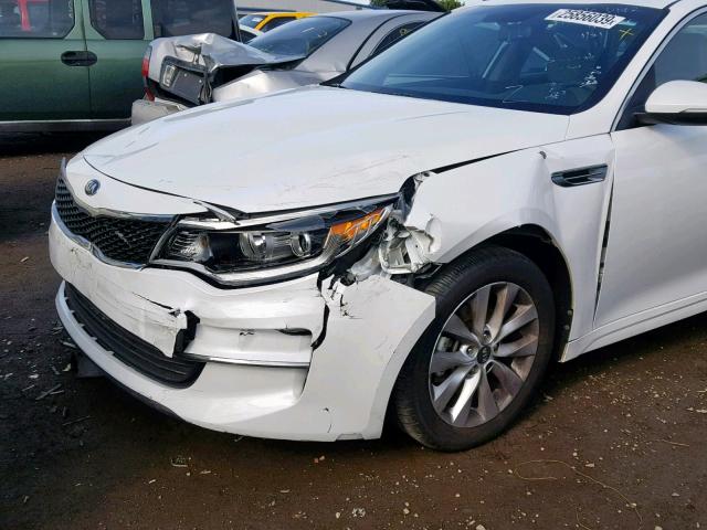 5XXGT4L33GG044795 - 2016 KIA OPTIMA LX WHITE photo 9