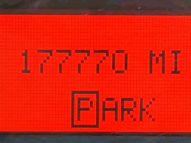 2G2WP552461198578 - 2006 PONTIAC GRAND PRIX BROWN photo 8