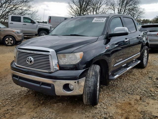 5TFFY5F15BX112917 - 2011 TOYOTA TUNDRA CRE BLACK photo 2