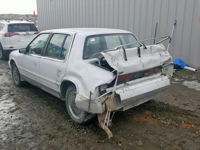 1P3XA7632LF777366 - 1990 PLYMOUTH ACCLAIM LX WHITE photo 3