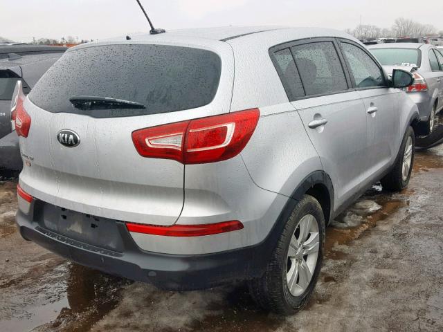 KNDPB3A21D7356464 - 2013 KIA SPORTAGE B SILVER photo 4