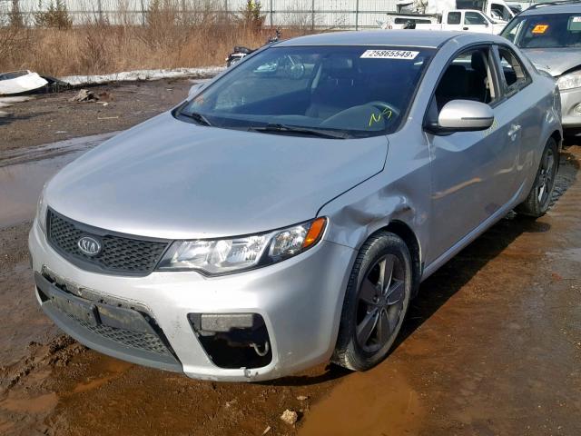 KNAFU6A24C5621716 - 2012 KIA FORTE EX SILVER photo 2