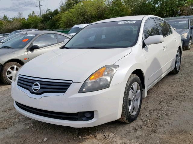 1N4AL21E78C251373 - 2008 NISSAN ALTIMA 2.5 WHITE photo 2