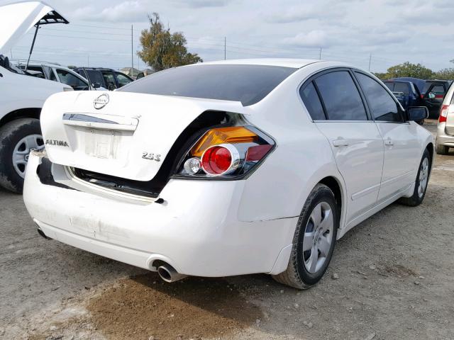 1N4AL21E78C251373 - 2008 NISSAN ALTIMA 2.5 WHITE photo 4