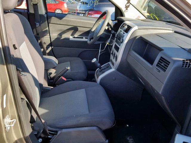 1J8FF47W68D534224 - 2008 JEEP COMPASS SP 棕色 照片 5