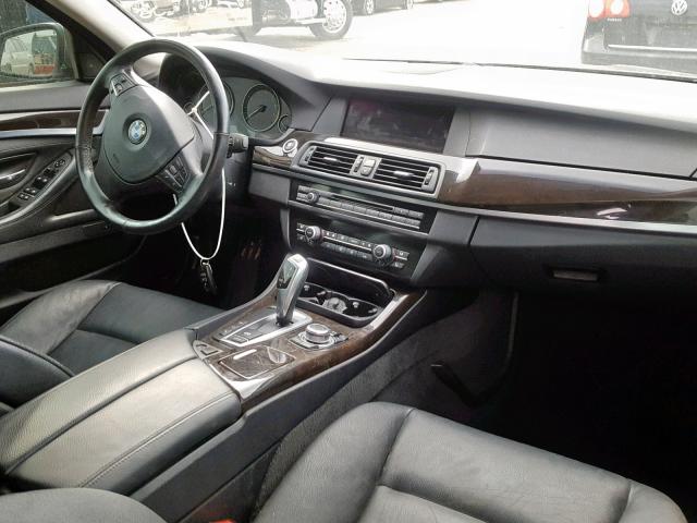 WBAFU9C57BC784847 - 2011 BMW 550 XI GRAY photo 9