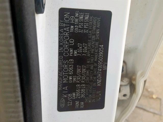 KNDJH741695039054 - 2009 KIA BORREGO LX WHITE photo 10