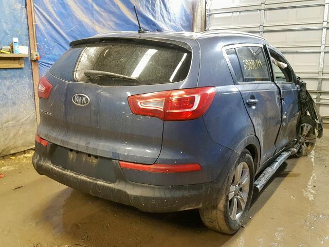 KNDPB3A22B7132925 - 2011 KIA SPORTAGE L BLUE photo 4