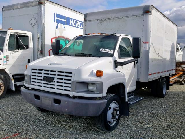 1GBE4C1226F422079 - 2006 CHEVROLET C4500 C4C0 WHITE photo 2