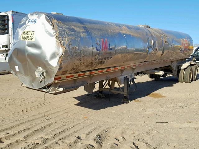 5WSAA4229YN033790 - 2000 TANK TRAILER SILVER photo 2