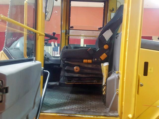 L90EV67891 - 2006 VOLVO L90E YELLOW photo 6