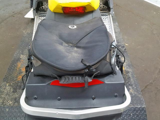 2BPSBM8A28V000727 - 2008 SKI DOO MXZX BLACK photo 18