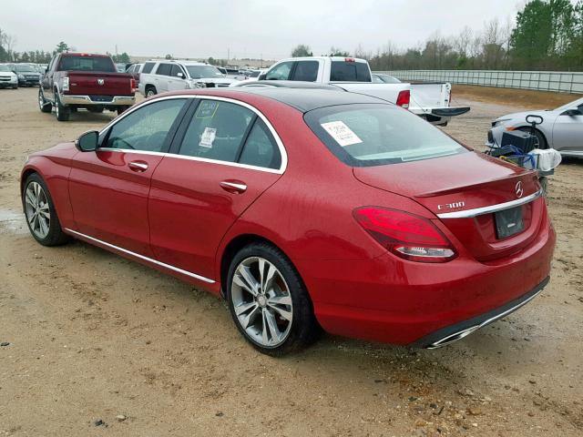 55SWF4JB3GU106520 - 2016 MERCEDES-BENZ C 300 RED photo 3