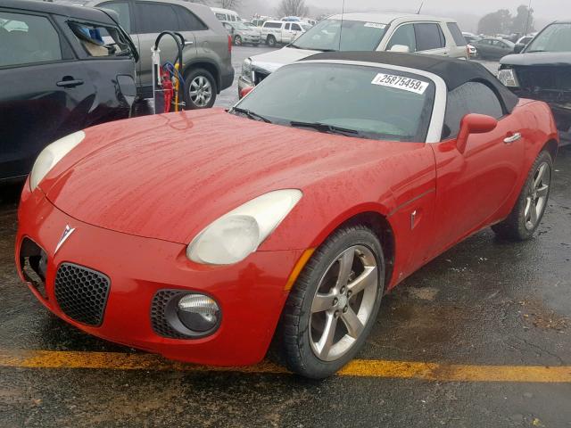 1G2MG35X87Y133142 - 2007 PONTIAC SOLSTICE G RED photo 2