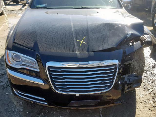 2C3CCAAG7CH146597 - 2012 CHRYSLER 300 BLACK photo 7