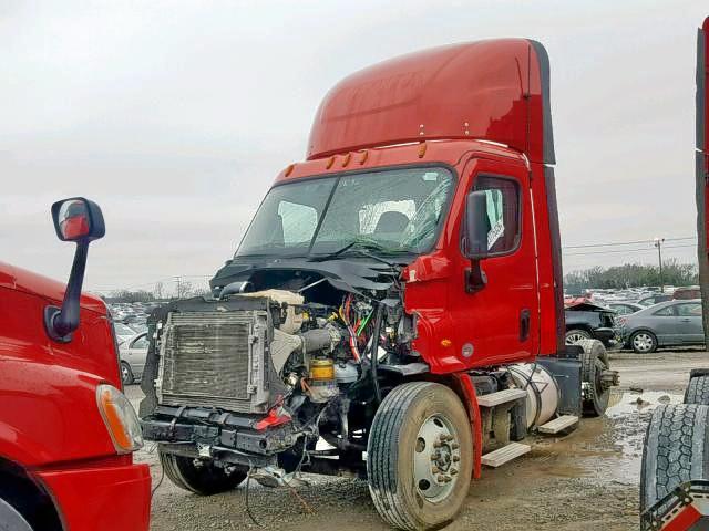 3AKJGBDV0GDHL7214 - 2016 FREIGHTLINER CASCADIA 1 RED photo 2