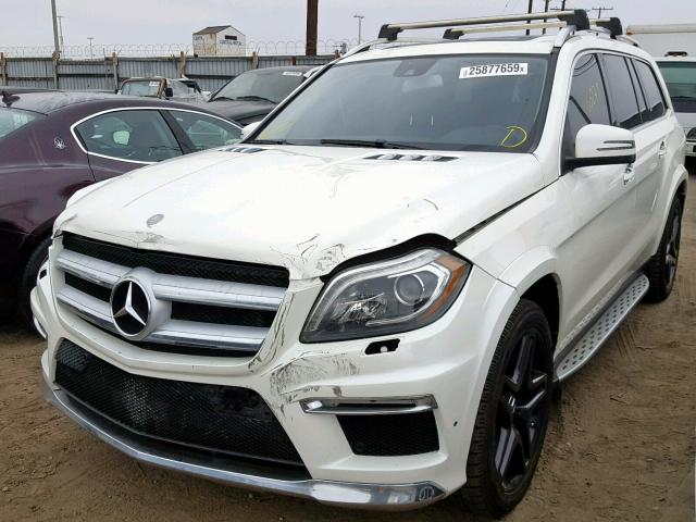 4JGDF7DE1DA161936 - 2013 MERCEDES-BENZ GL 550 4MA WHITE photo 2