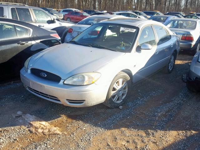 1FAFP56S44A130624 - 2004 FORD TAURUS SEL SILVER photo 2