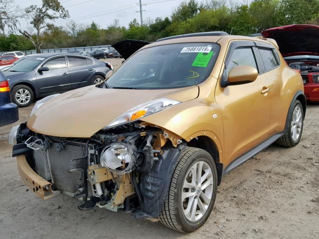 JN8AF5MV4DT220501 - 2013 NISSAN JUKE S GOLD photo 2