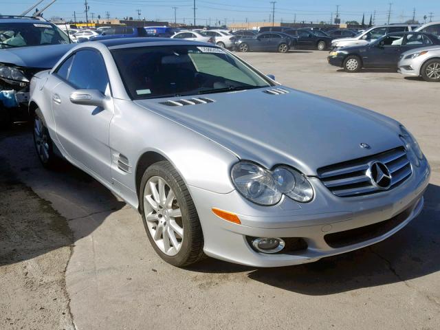 WDBSK71F77F132466 - 2007 MERCEDES-BENZ SL 550 SILVER photo 1